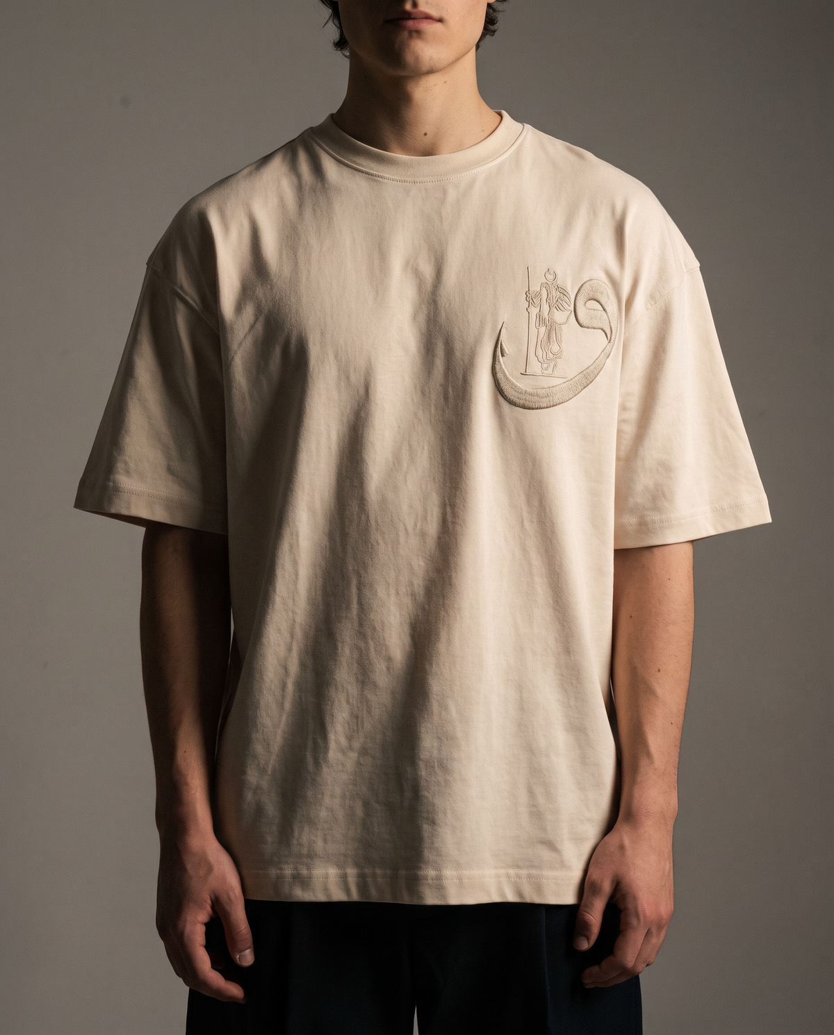 7AAL Man Waw Tee in beige, oversized embroidered heavyweight t-shirt, front view